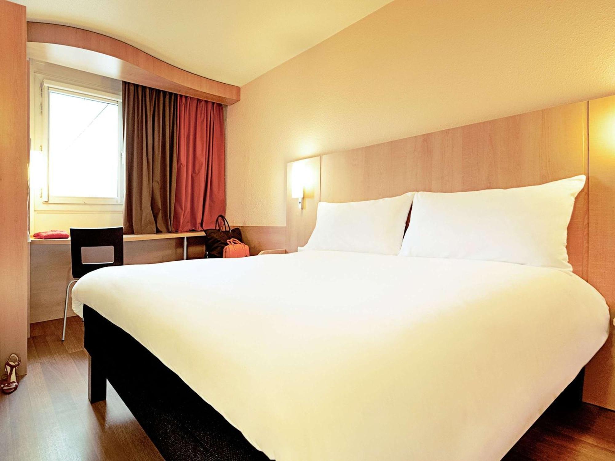Ibis Beauvais Aeroport Hotell Exteriör bild