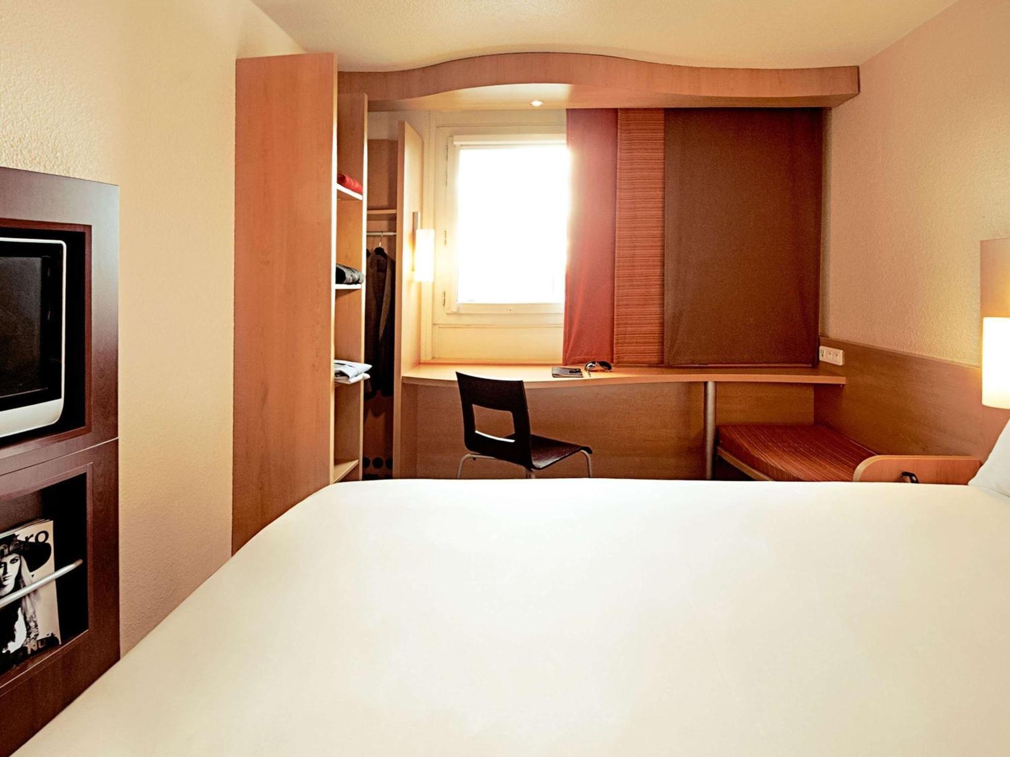 Ibis Beauvais Aeroport Hotell Exteriör bild