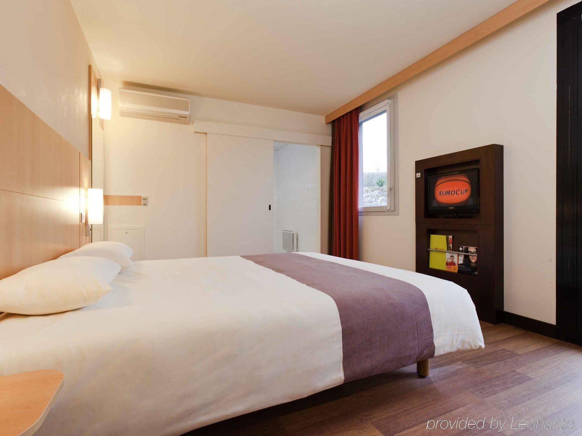 Ibis Beauvais Aeroport Hotell Exteriör bild